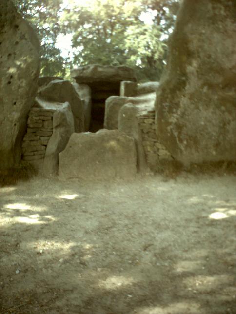 Waylon's Smithy long barrow